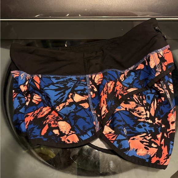 Lululemon Speed Short (H2O) Paint Storm Harbor Blue Multi / Black 4 - Picture 2 of 6